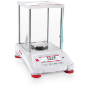 BALANZA SEMI-MICRO 220 G / 0.0001 G CON CALIBRACIÓN INTERNA – OHAUS